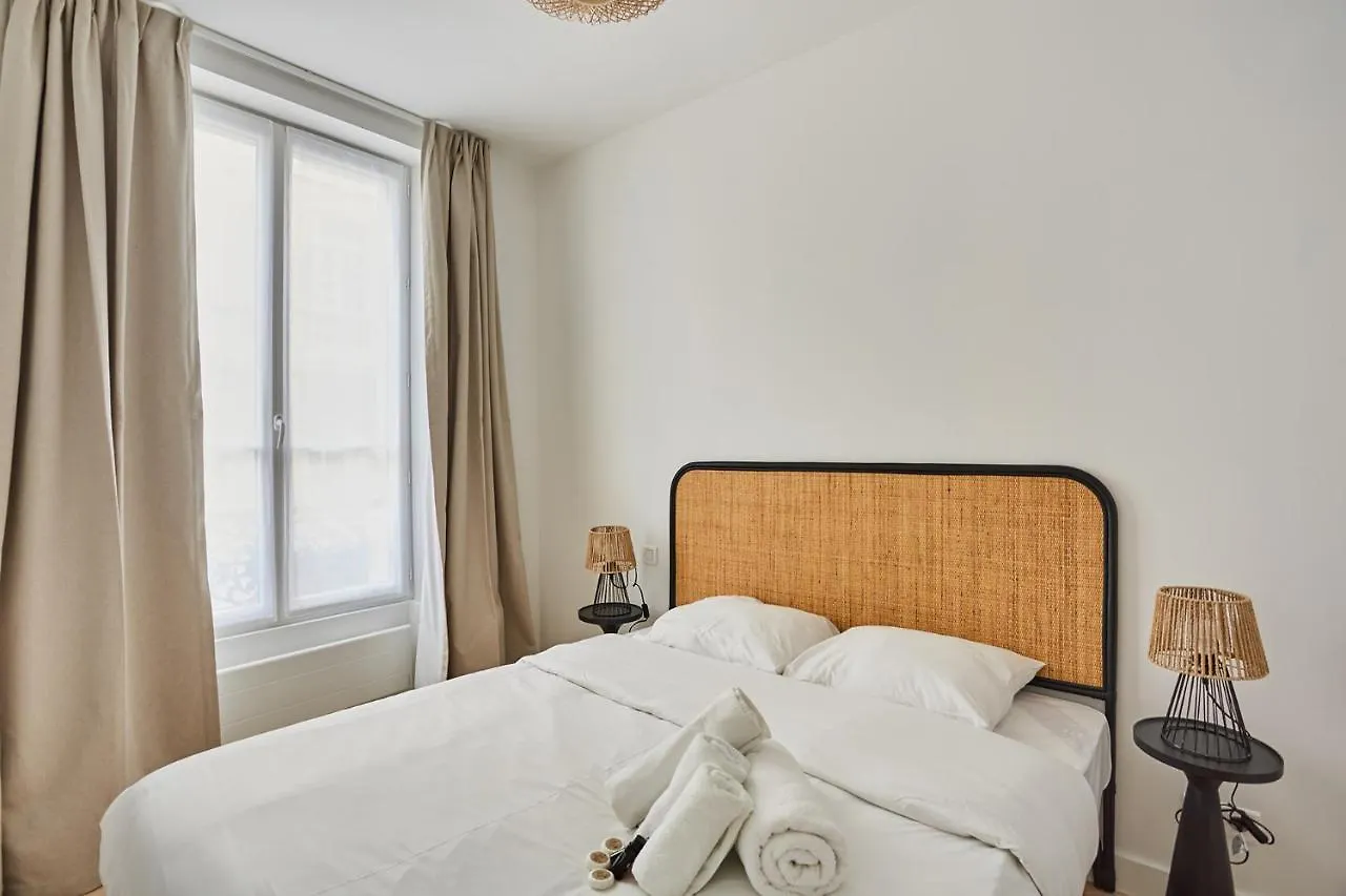 Apartment Center Of Paris By Studio Prestige Franciaország